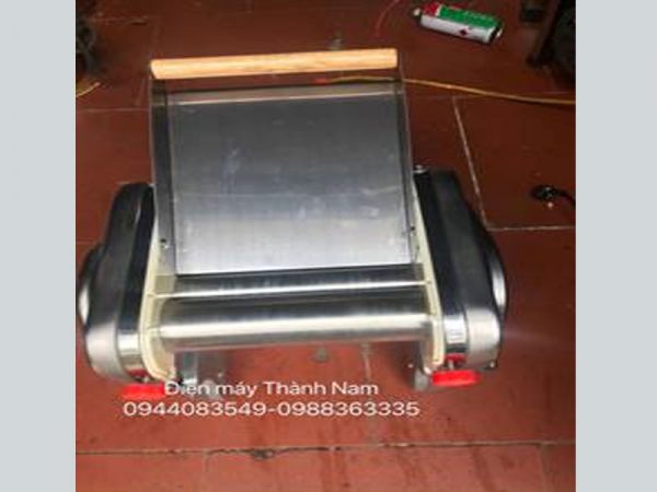 Máy cán thịt trâu khô, máy cán mực khô