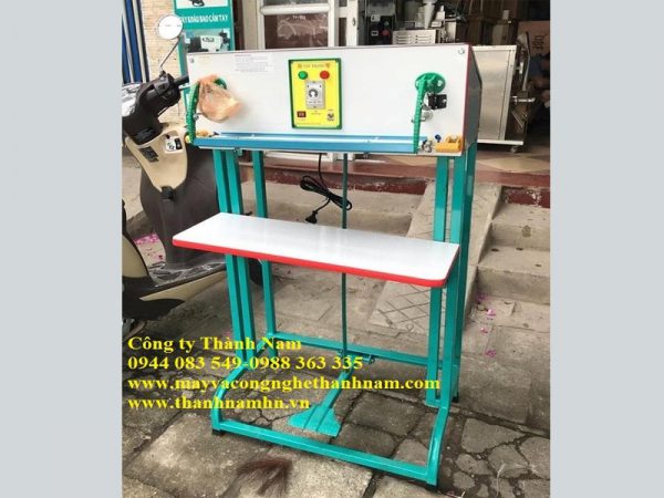 Máy dán miệng túi nilon dập chân M4
